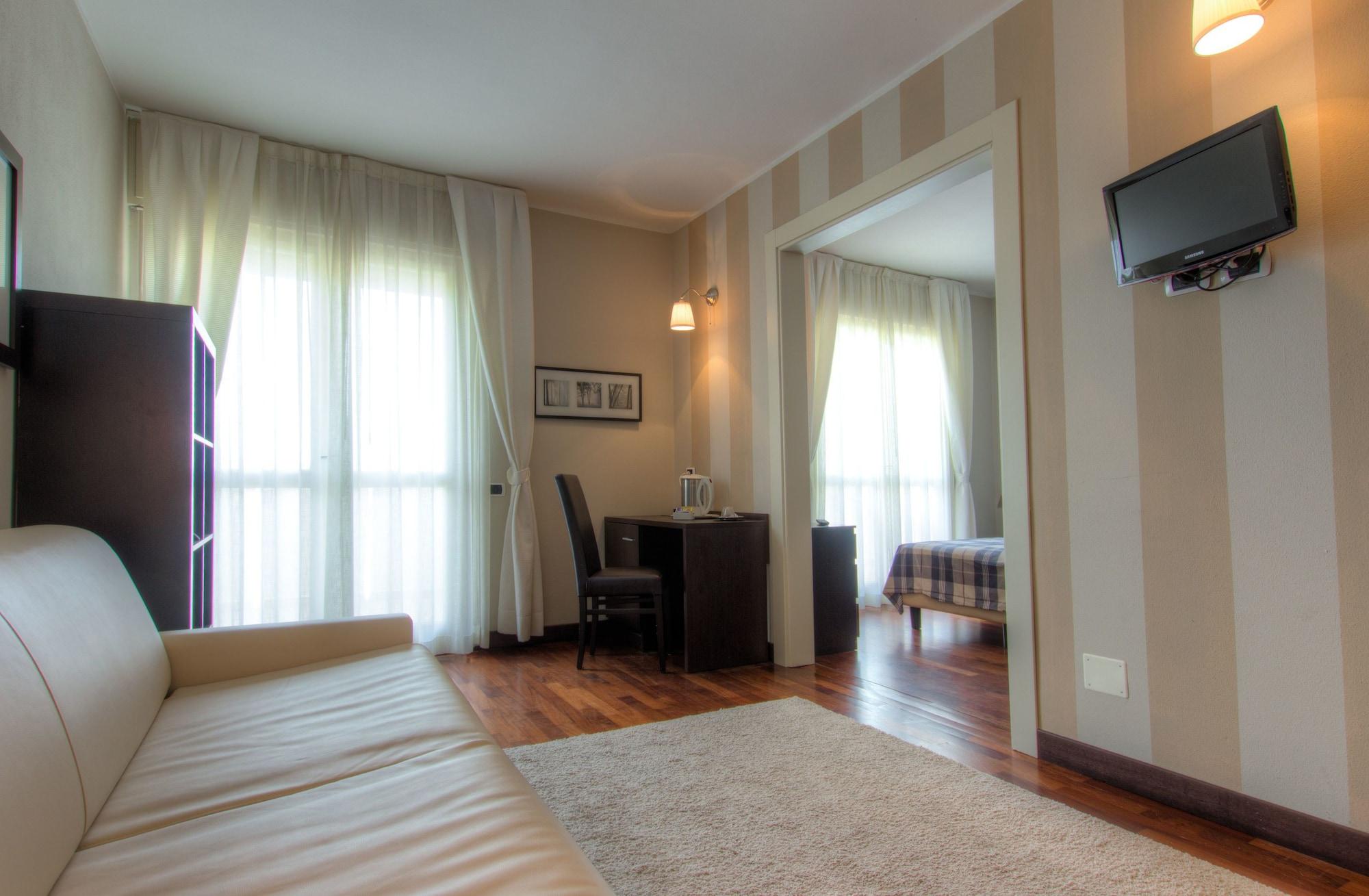 Hotel Kent Milano Marittima Exteriör bild