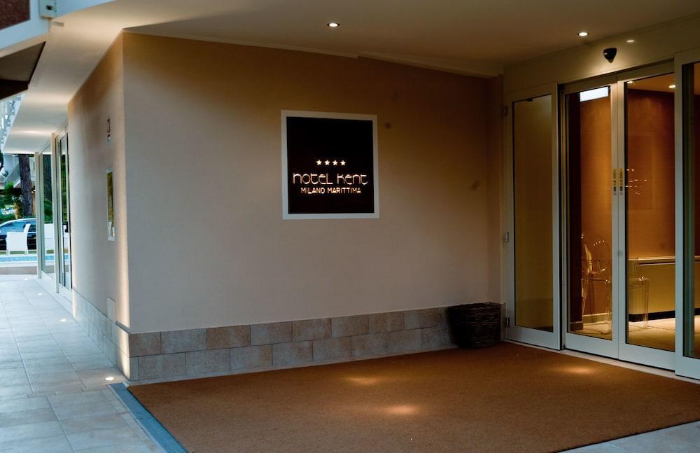 Hotel Kent Milano Marittima Exteriör bild